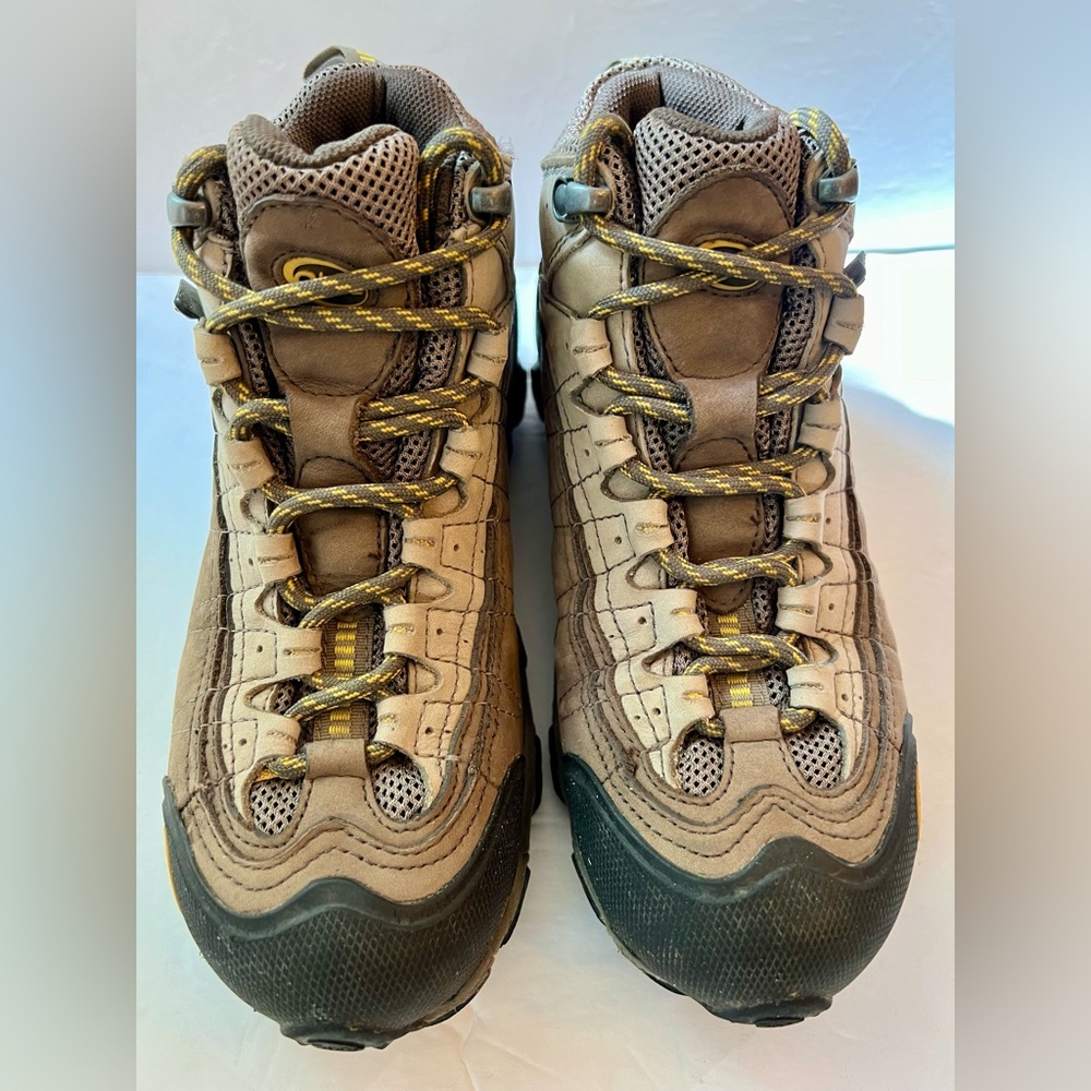 Oboz B-Dry Yellowstone Mid Hiking Boots Waterproof Leather Brown Womens 7